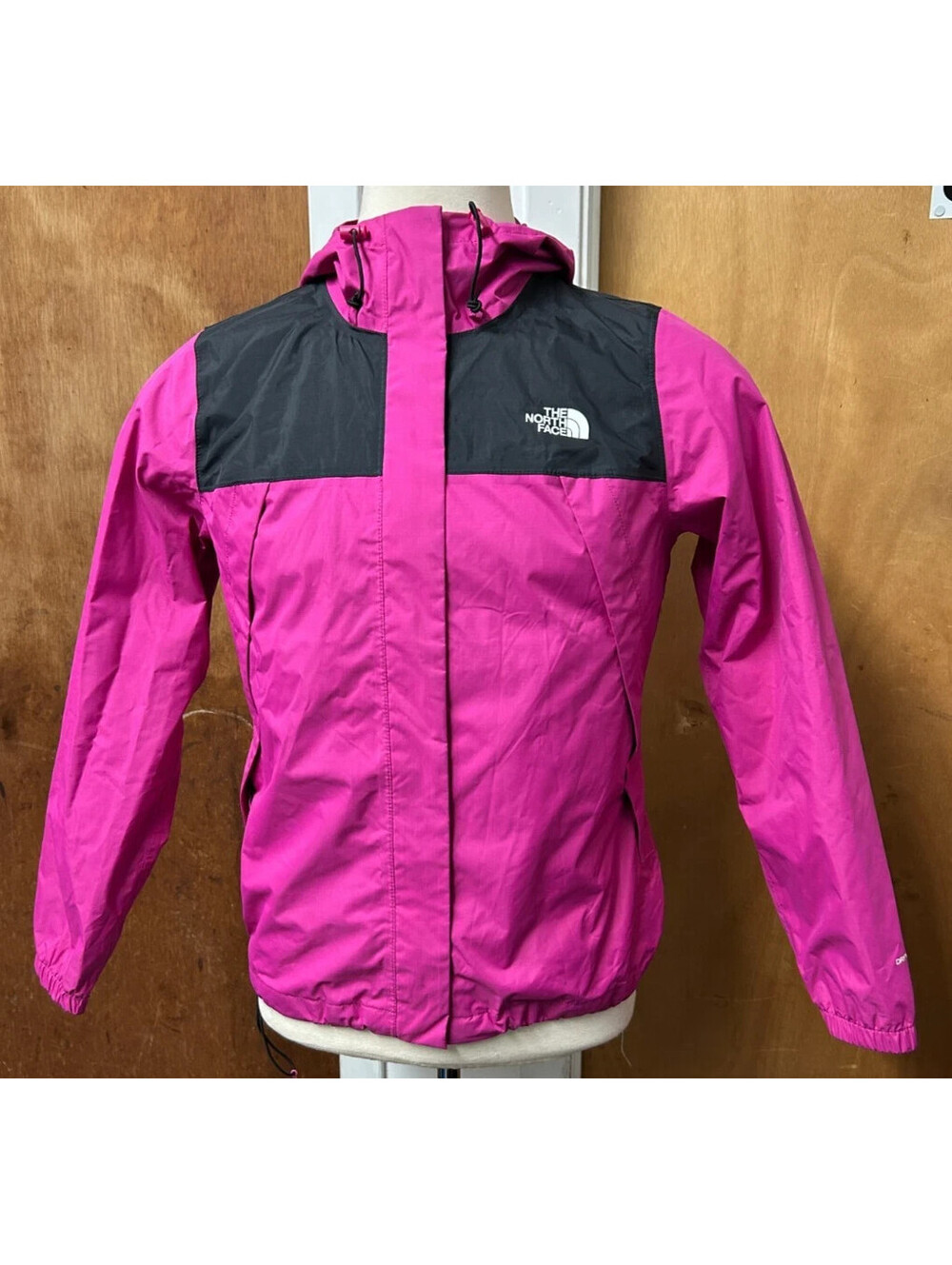North Face Womwn's Medium Pink Antora Triclimate Rain Coat